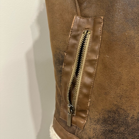 Michael Kors Vest - Picture 3 of 6